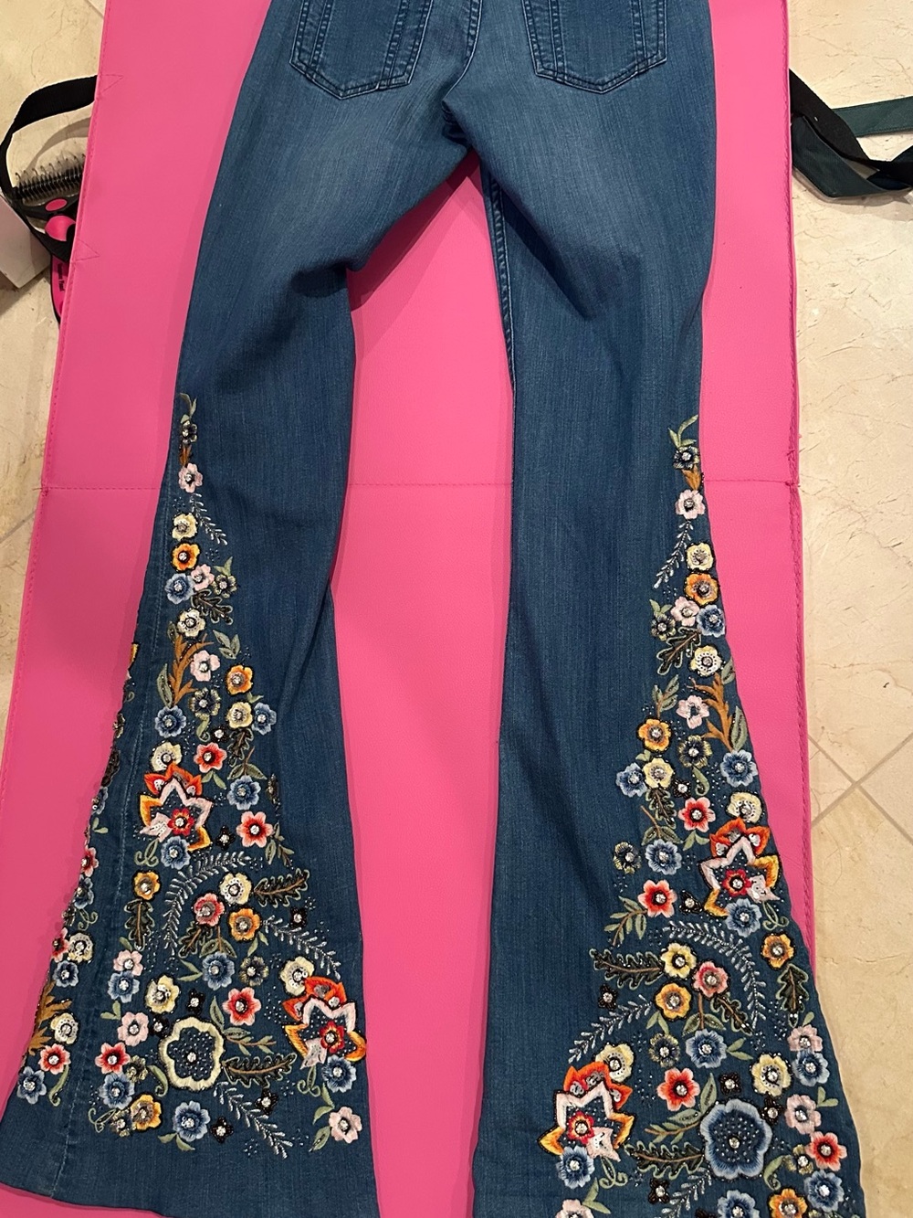 Alice + Olivia Blue Flare Jeans with Multicolor Floral Crystal bead Embroidery - Picture 3 of 12